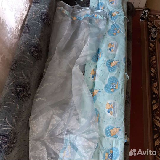 Борта на детскую кроватку