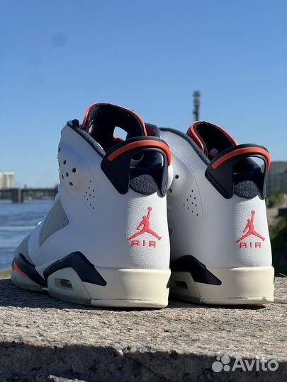 Кроссовки Nike Air Jordan 6