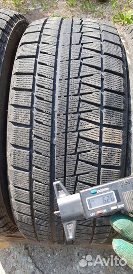 Bridgestone Blizzak Revo GZ 225/50 R17