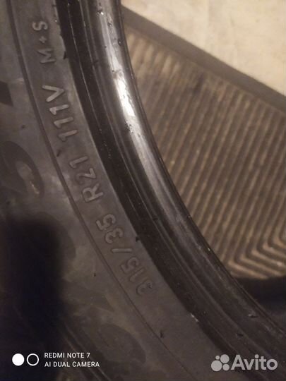 Pirelli Scorpion Winter 275/40 R21 и 315/35 R21 111V