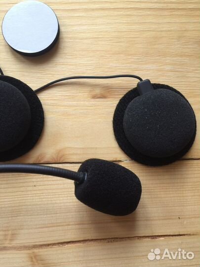 Гарнитура в шлем/наушники