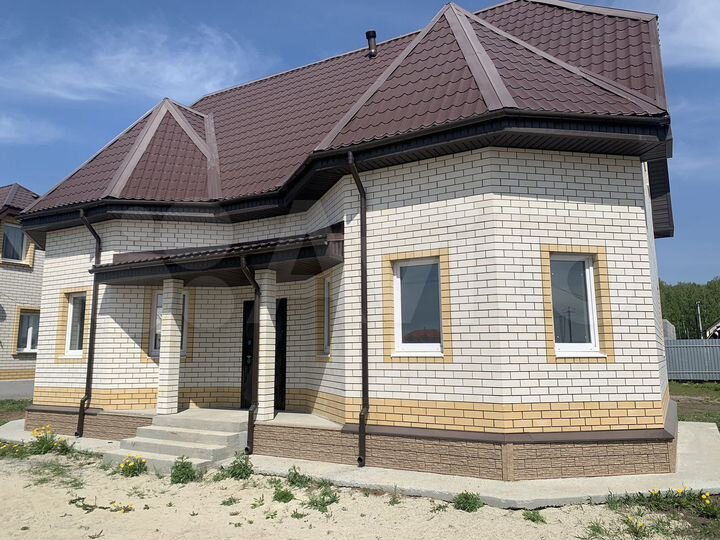 Дом 147 м² на участке 7 сот.