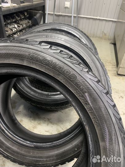 Yokohama Ice Guard IG30 215/50 R17