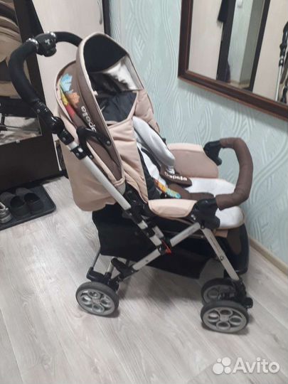 Прогулочная коляска capella