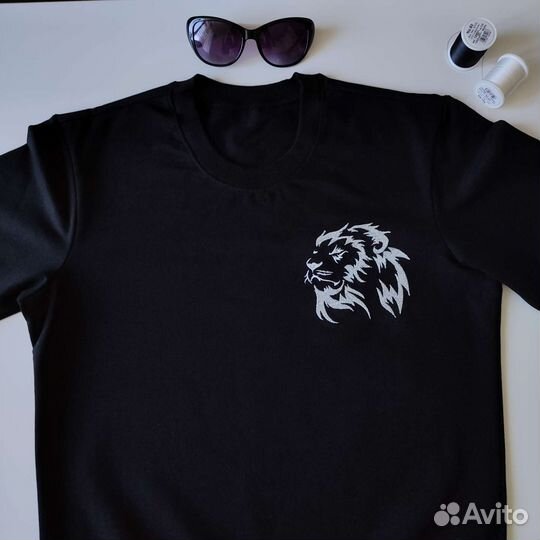 Машинная вышивка на одежде