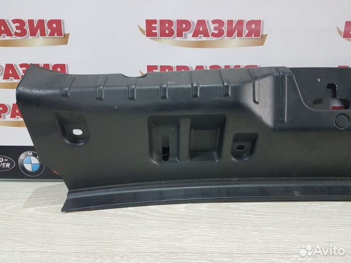 Накладка замка багажника Bmw 5-Series F10 N20B20B