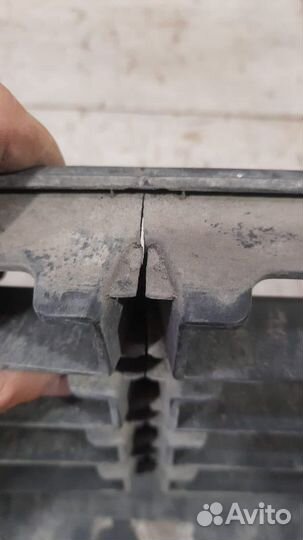 Губа переднего бампера передняя Kia Rio 4 С 2020