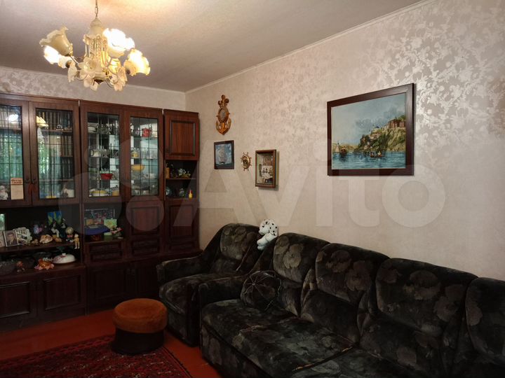 4-к. квартира, 80 м², 2/5 эт.