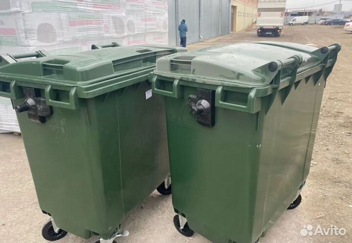 Мусорные Контейнеры 770 литров склад г. Казань