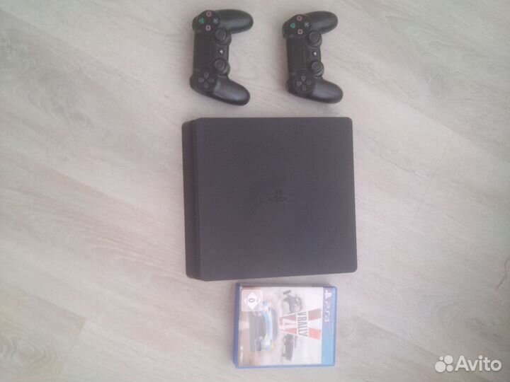 Продаю ps4
