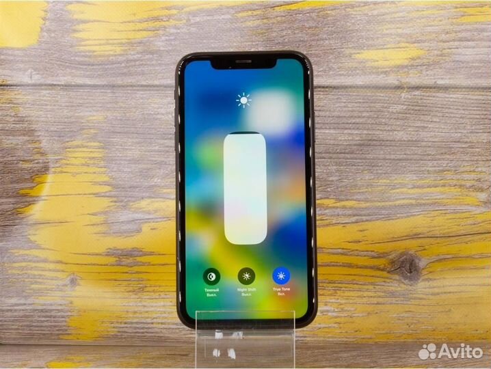 iPhone XR 64GB (Б/У)