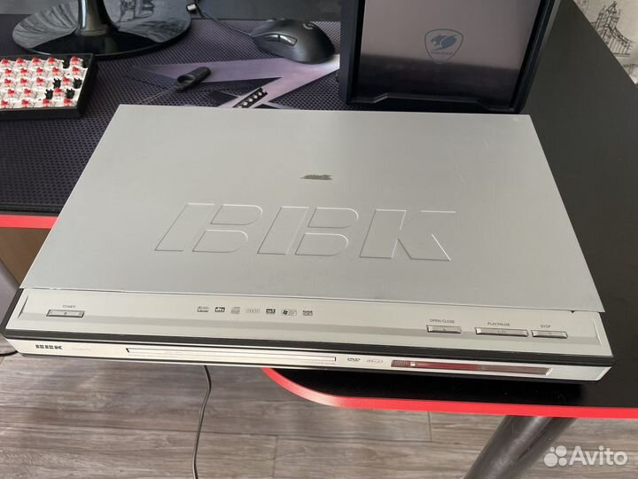 DVD плеер BBK DV967S