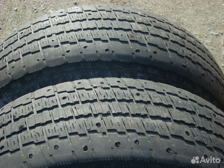 Cooper Weather-Master S/T 2 215/60 R17 96T