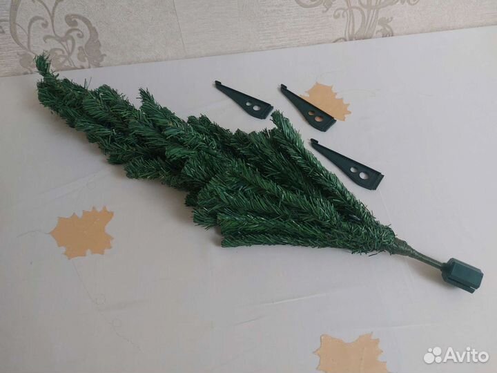 Елка искусственная