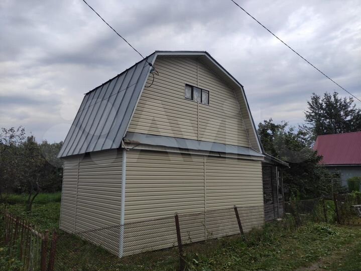 Дача 40 м² на участке 6 сот.