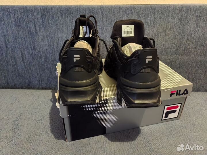 Кроссовки Fila trace low новые 45 размер