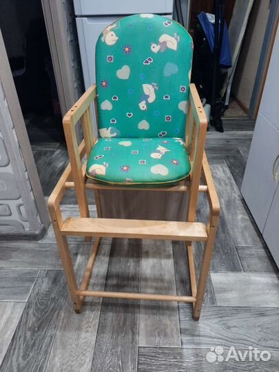 Стульчик для кормления