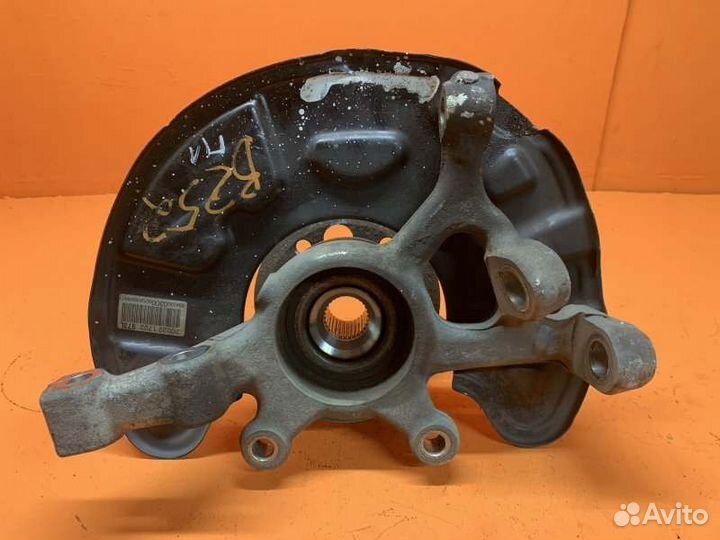 Кулак поворотный передний левый Mercedes-Benz Glk