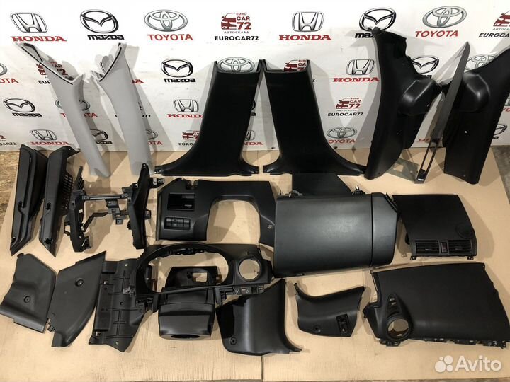 Пластик салона Mazda Axela BK 2002-2008