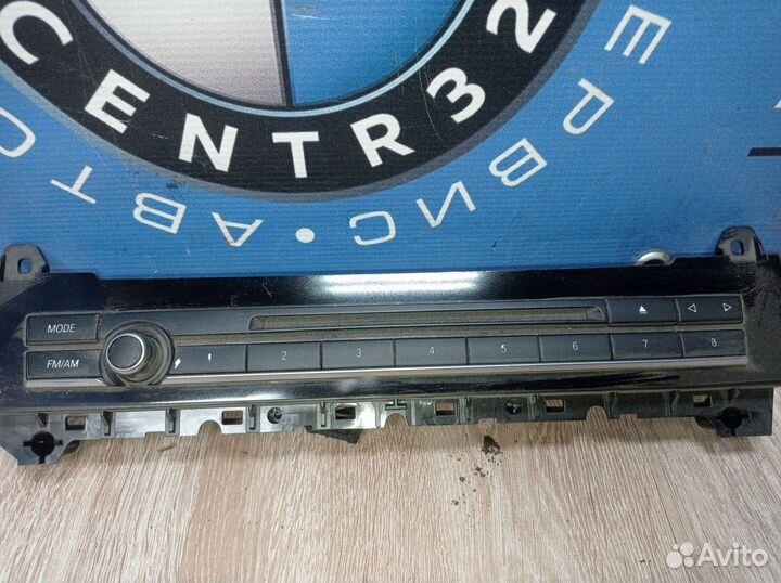 Модуль управления музыкой на BMW 5 f10