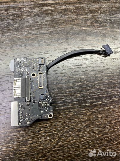 Плата питания macbook air 13” 2013-17 год
