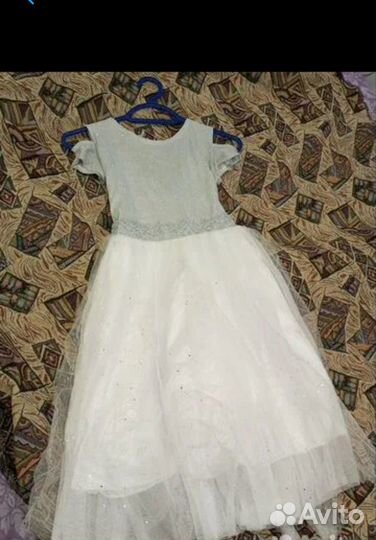 Нарядное платье для девочки