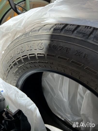 Nokian Tyres Hakkapeliitta 7 SUV 215/65 R16