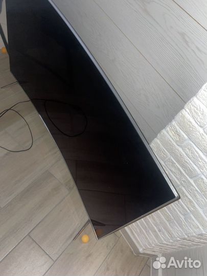 Телевизор samsung ue55ks7500u битый