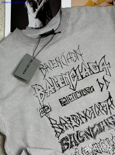 Женская футболка balenciaga (Арт.95459)