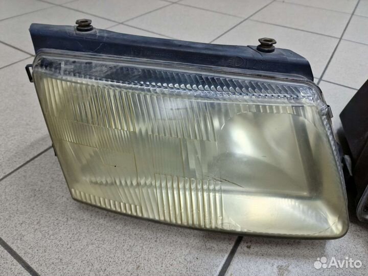 Фары передние Правая/Левая VW Passat B5 Оригинал