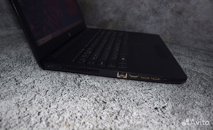 Ноутбук HP на Core i3-5005U/ ssd 240 gb/ 8 gb