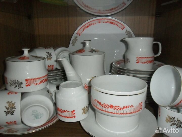 Посуда импортная(сервизы)