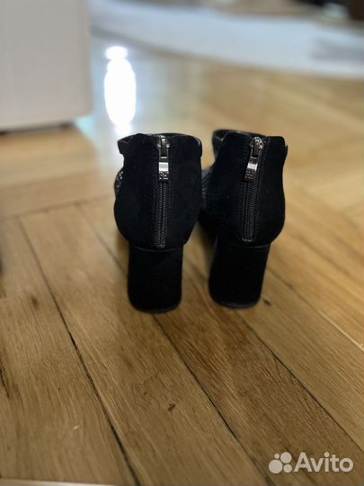 Туфли женские