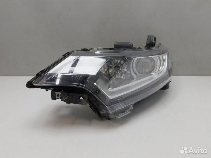 Фара левая Mitsubishi Outlander