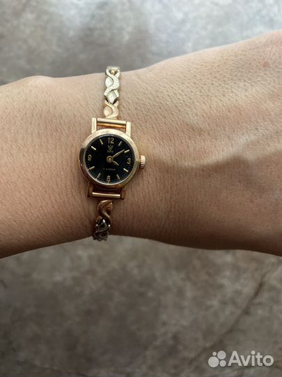 Золотые часы