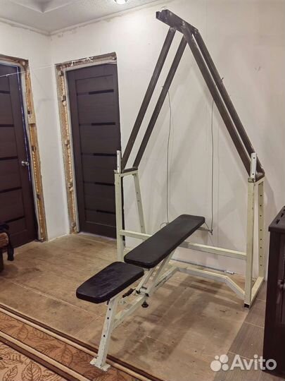 Скамья для жима