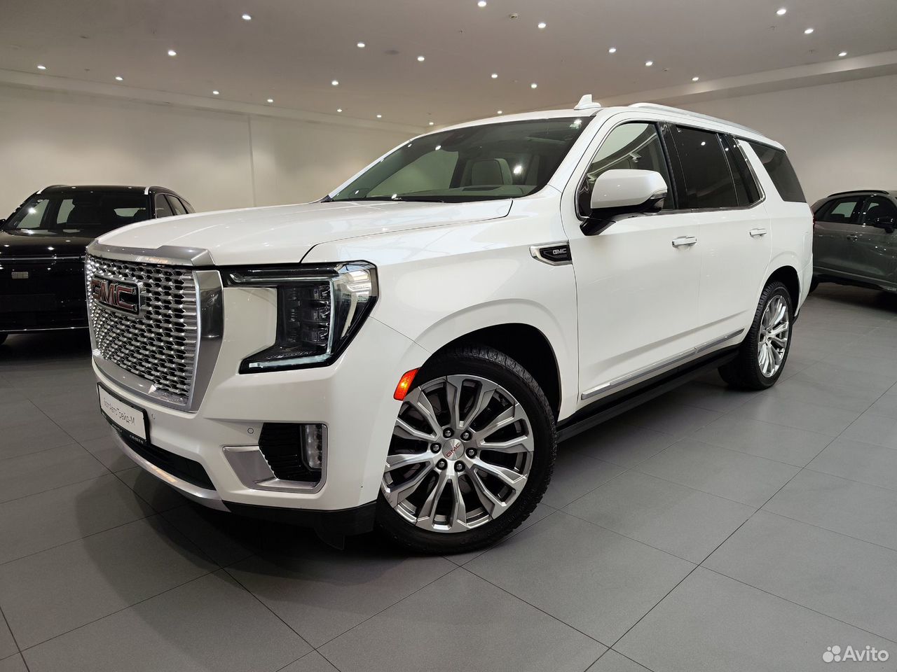 GMC Yukon 6.2 AT, 2023, 62 953 км