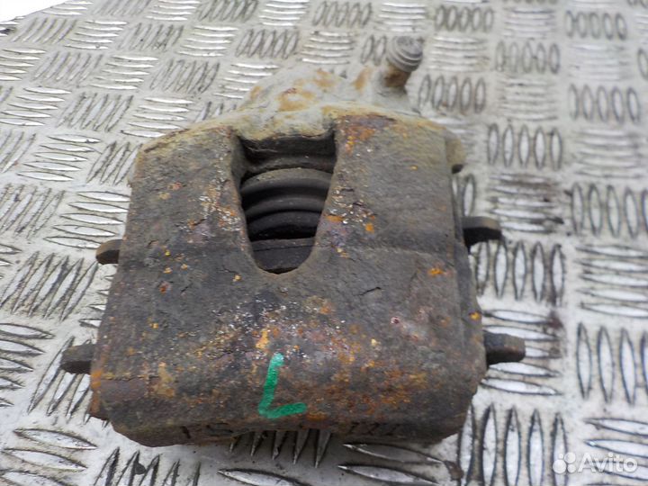 Суппорт тормозной передний левый Skoda Octavia 200