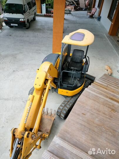 Мини-экскаватор Komatsu PC30UU, 2012