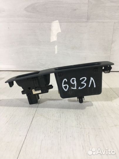 Кнопка стеклоподъемника nissan qashqai J10 2.0 ат