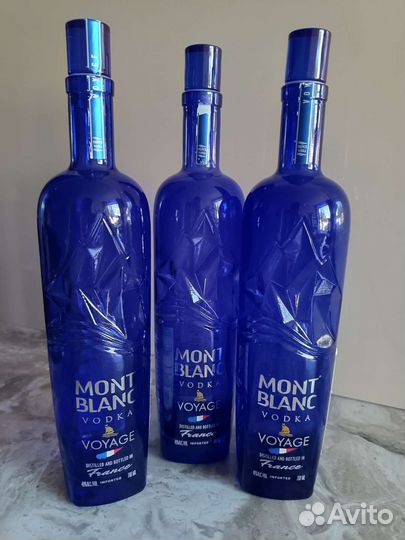 Коллекция бутылок синее стекло Айсберг