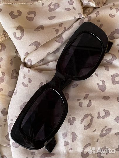 Солнцезащитные очки женские