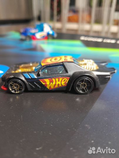 Hot wheels машинки