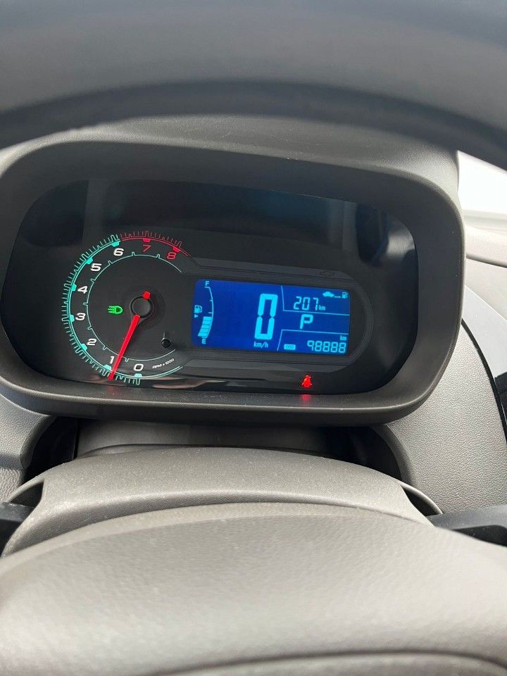 Chevrolet Cobalt: фото владельца