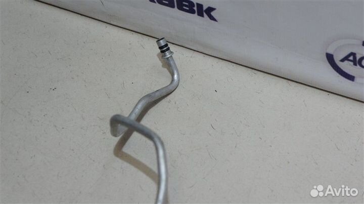 Трубка кондиционера Toyota Avensis