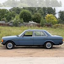 Mercedes-Benz W123 2.0 MT, 1977, 266 000 км, с пробегом, цена 650 000 руб.