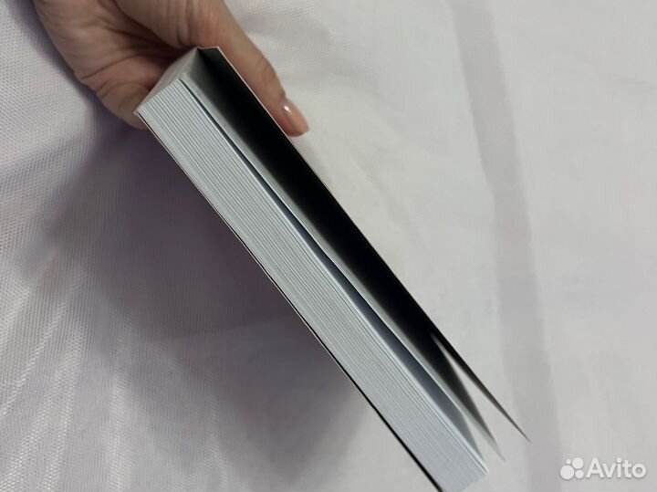 Аморузо София. Книга Girlboss