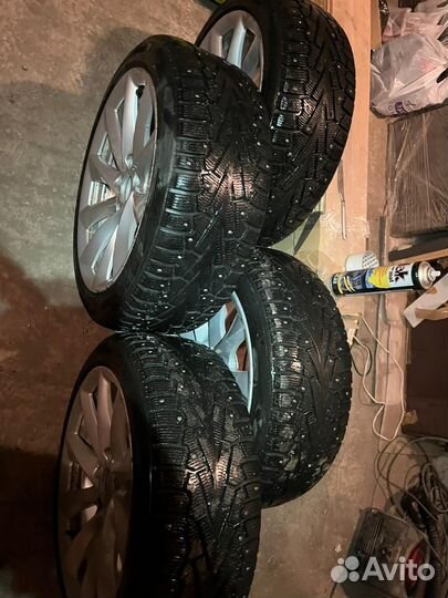 Pirelli Ice Zero 225/45 R18