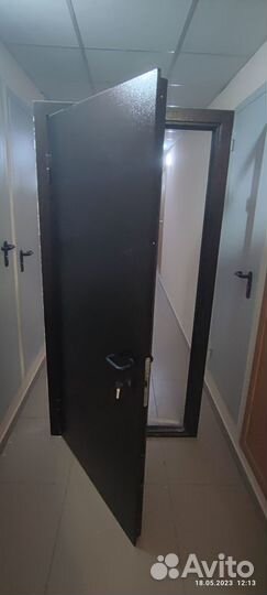 Входная металлическая дверь