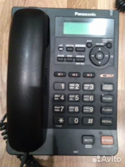 Телефон Панасоник KX-TS2570